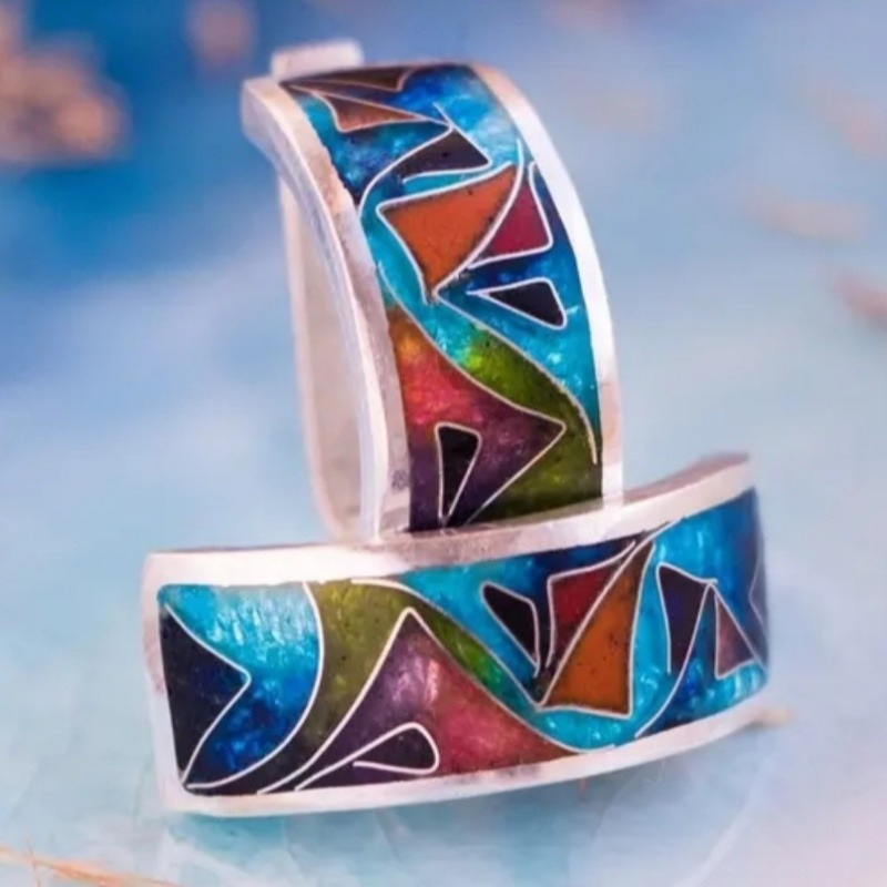 Ethnic Silver Color Enamel Hoo - đánh giá và giá Ethnic Wear In Fashion