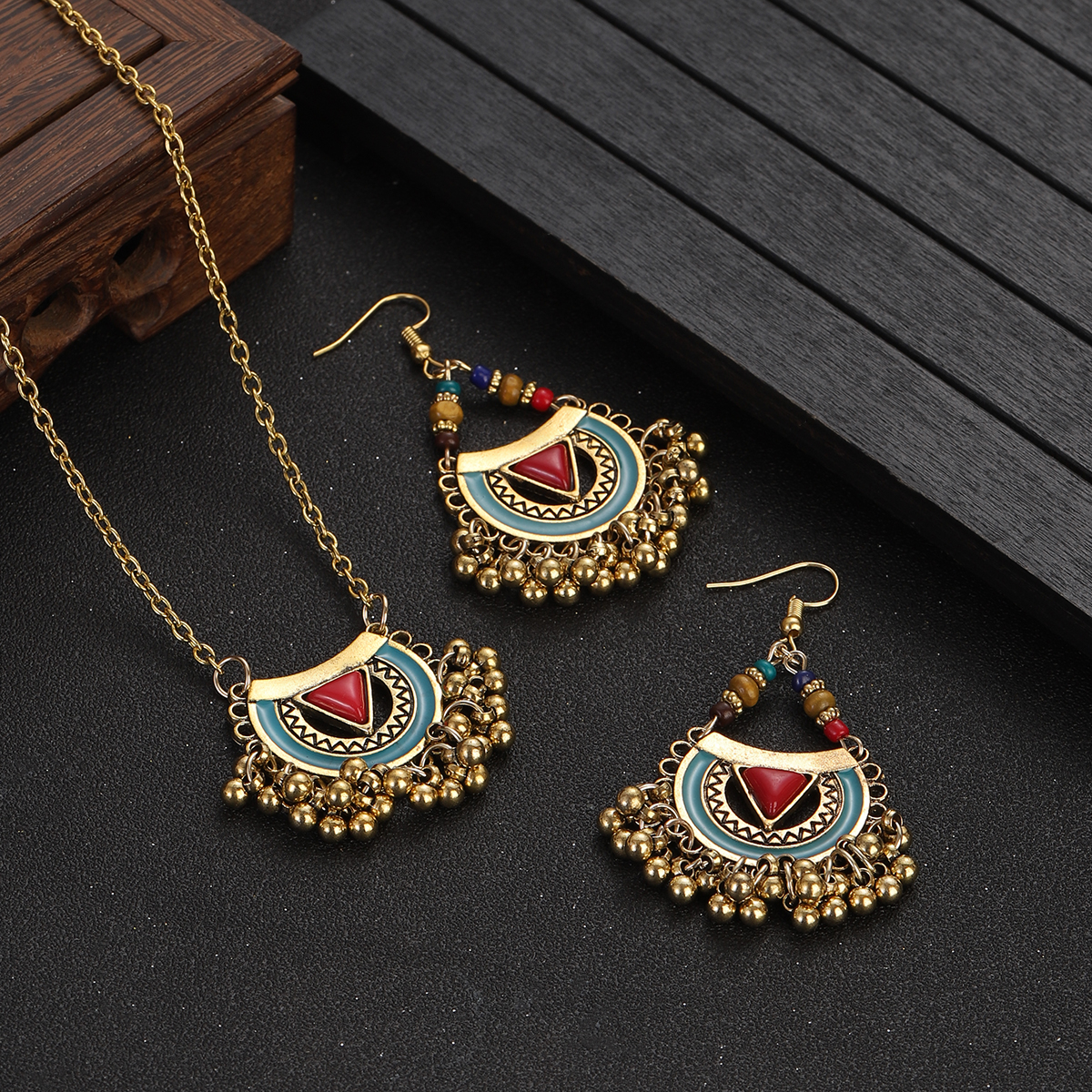 Ethnic Red Stone Necklace Earr - đánh giá và giá Ethnic Fashion Trends 2026