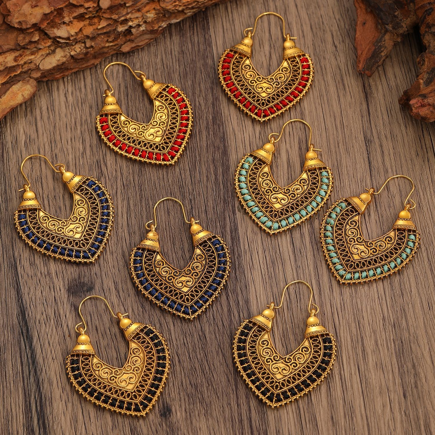 Vintage Bohemian Hollow Ancien - đánh giá và giá Ethnic Fashion Trends 2026